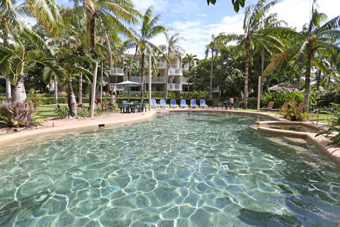 Cairns Beach Resort - Accommodation Port Hedland 2