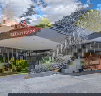Cotswold Gardens - Accommodation Port Hedland