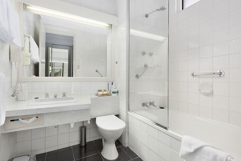 Beachfront Voyager Motor Inn - Accommodation Port Hedland 7