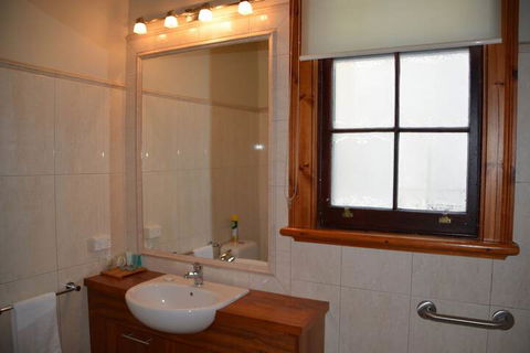 Apartments At York Mansions - Accommodation Port Hedland 6