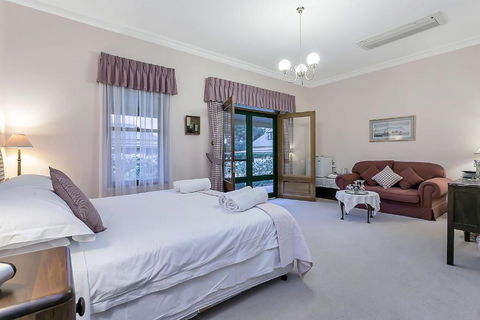 Abbotsford Country House - Accommodation Port Hedland 5