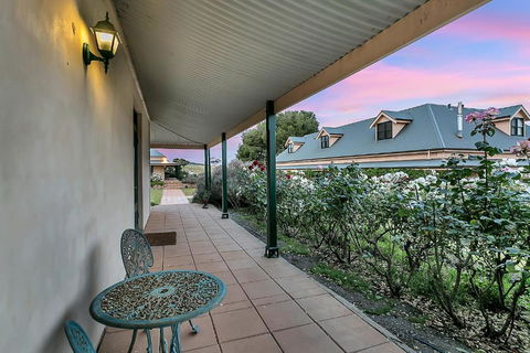 Abbotsford Country House - Accommodation Port Hedland 3