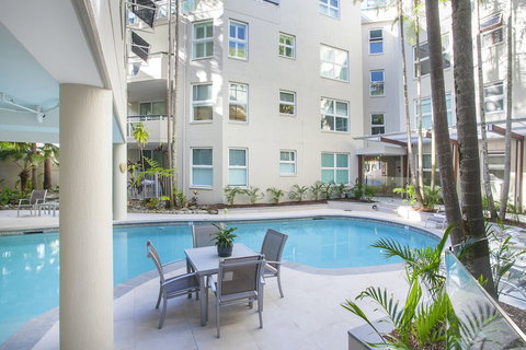 The Emerald Resort Noosa - Accommodation Port Hedland 2