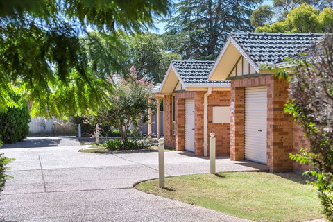 Best Western Ambassador Motor Inn & Apartments - Accommodation Port Hedland 1