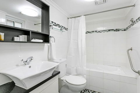 Comfort Inn & Suites Burwood - Accommodation Port Hedland 4