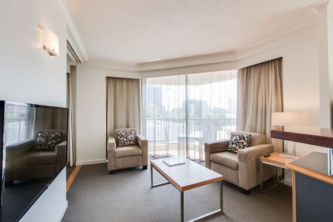 Central Cosmo Apartments - Accommodation Port Hedland 6
