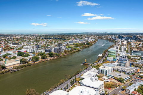 Central Cosmo Apartments - Accommodation Port Hedland 1