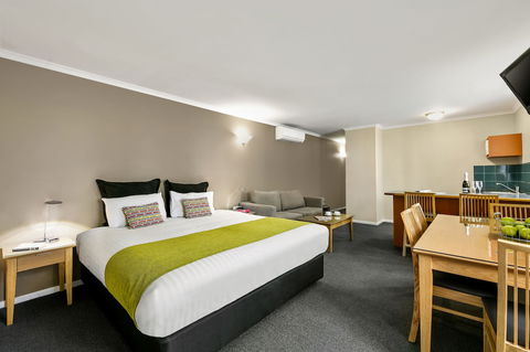 Quest Waterfront Serviced Apartments - Accommodation Port Hedland 5
