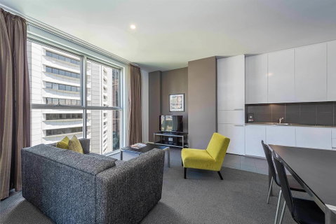 Mantra 100 Exhibition - Accommodation Port Hedland 4