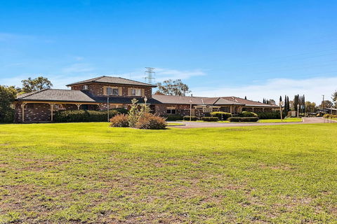 Quality Inn Carriage House - Accommodation Port Hedland 5
