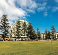 Oaks Glenelg Liberty Suites - Accommodation Port Hedland