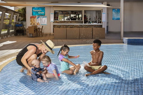 Crowne Plaza Alice Springs Lasseters, An IHG Hotel - Accommodation Port Hedland 1