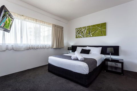 Oxygen Apartments - Accommodation Port Hedland 7