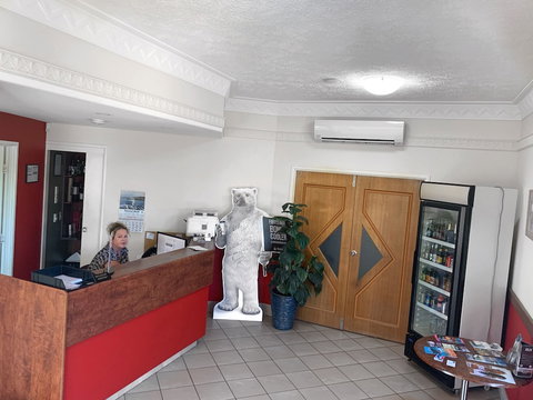 Boulevard Lodge - Accommodation Port Hedland 6