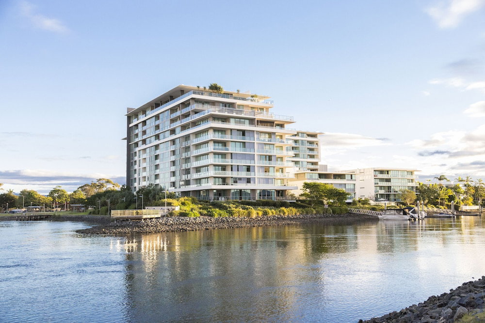 Broadbeach Waters QLD Accommodation Port Hedland