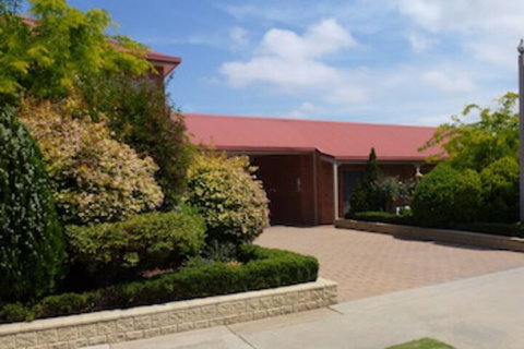 Colonial Motor Inn Bairnsdale - Accommodation Port Hedland 0