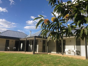 3 Bells Alpine Cottage - Accommodation Port Hedland 3
