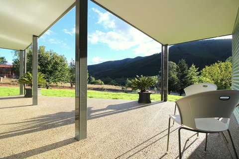 3 Bells Alpine Cottage - Accommodation Port Hedland 2