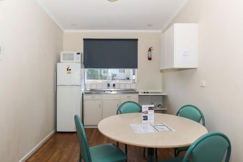 Scarborough Apartments - Accommodation Port Hedland 2