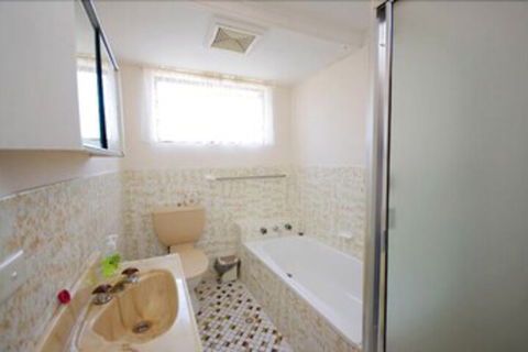 Avilla Court 2 - Accommodation Port Hedland 5