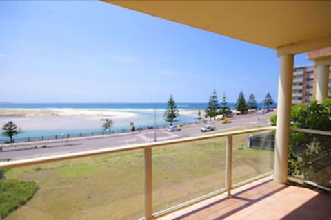 Avilla Court 2 - Accommodation Port Hedland 1