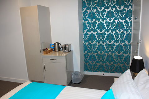 Beach Hotel - Accommodation Port Hedland 2