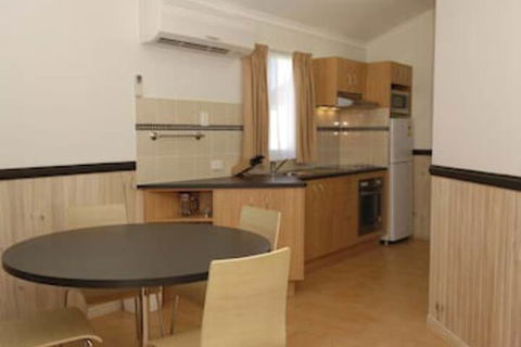 Longreach Tourist Park Caravan Park - Accommodation Port Hedland 6