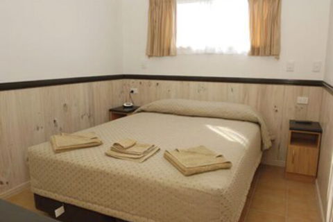 Longreach Tourist Park Caravan Park - Accommodation Port Hedland 5