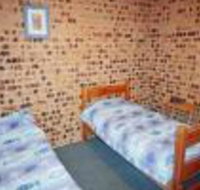 Twin Seasons 2 Private Holiday Apartment - Accommodation Port Hedland