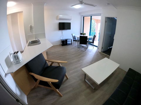 Aruba Surf Resort - Accommodation Port Hedland 3