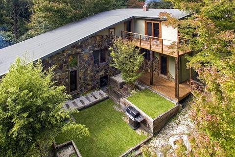 Rocky Creek Art Garden B&B - Accommodation Port Hedland 1