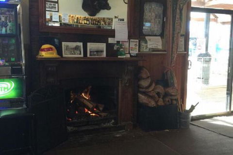 Snake Valley Hotel - Accommodation Port Hedland 5