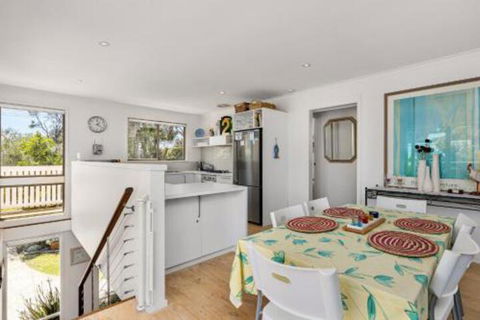 Coastal Retreat In Blairgowrie - Accommodation Port Hedland 6