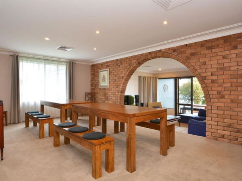 The House On The Lake At Fishing Point Lake Macquarie Honestly Put The Line In & Catch Fish - Accommodation Port Hedland 5