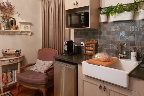 Villa DAmour - Accommodation Port Hedland 1