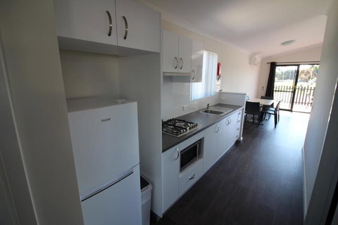 Riverside Cabin Park - Accommodation Port Hedland 6