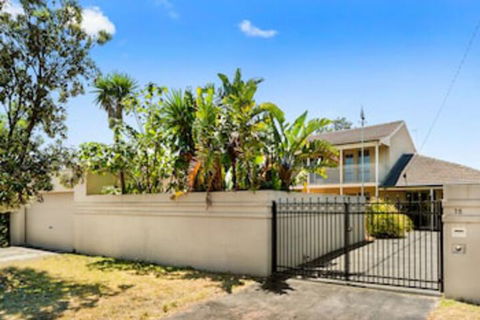 Isle Of Serenity - Accommodation Port Hedland 0