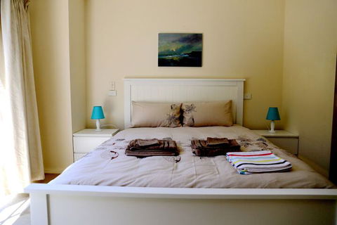 Isle Of Serenity - Accommodation Port Hedland 1