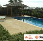 La Mer Home with a Pool - Accommodation Port Hedland