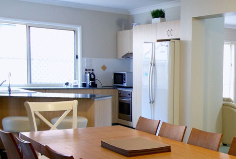 Anaheim Entertainer Deluxe - Accommodation Port Hedland 6