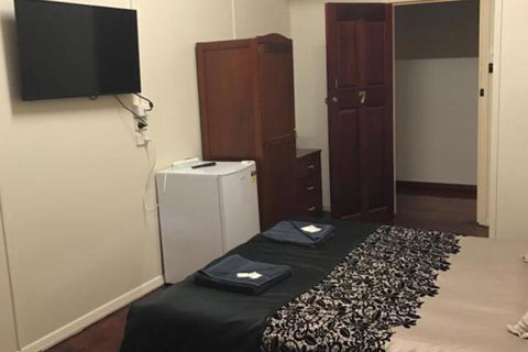 The Prince Of Wales - Accommodation Port Hedland 4