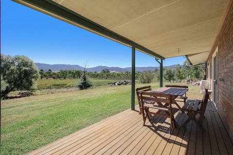 Colonial Inn Guest Rooms - Accommodation Port Hedland 1