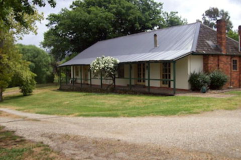 Colonial Inn Guest Rooms - Accommodation Port Hedland 0