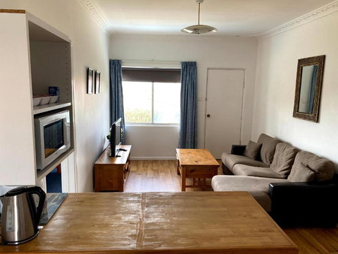 Waldeck Heights - Accommodation Port Hedland 6