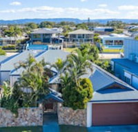 Maureen Waterfront Beach House - Accommodation Port Hedland