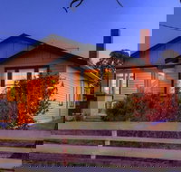 Grace's Spa Cottage - Accommodation Port Hedland