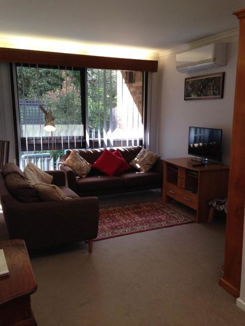 Eltham South Lodge - Accommodation Port Hedland 6