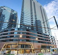 Melbourne Docklands Luxury Seaview Apartment - Accommodation Port Hedland