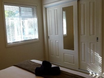 Ironbark - Deluxe Family Townhouse - Accommodation Port Hedland 2