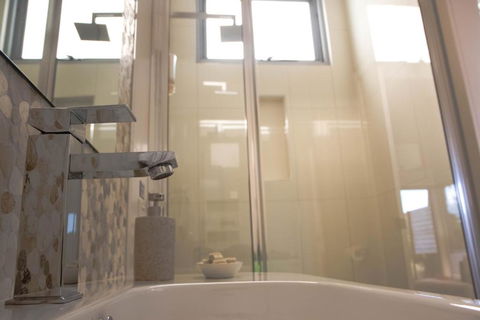 Eagle Peaks At Freycinet - Accommodation Port Hedland 5